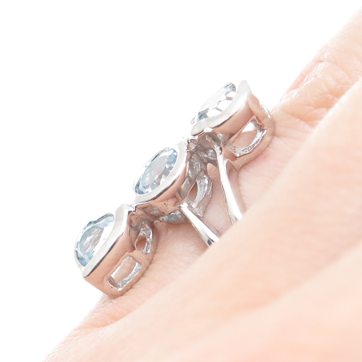 925 Sterling Silver Real Round & Heart-Cut Blue Topaz Bypass Ring Size 6