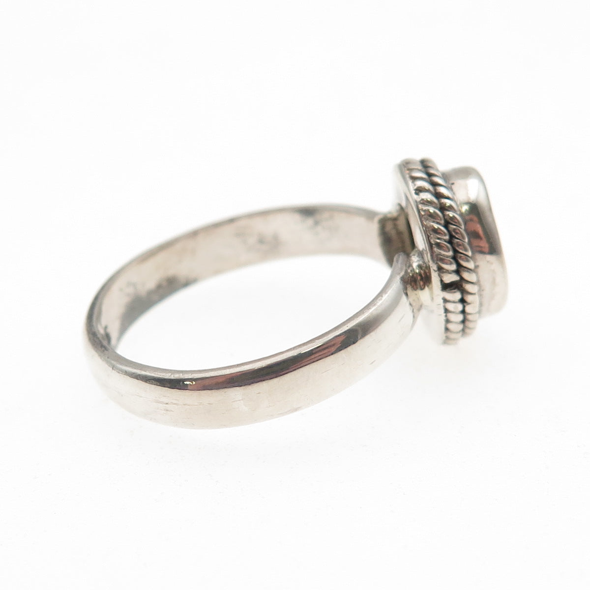 925 Sterling Silver Vintage Real Oval-Cut Peridot Oxidized Ring Size 8.25