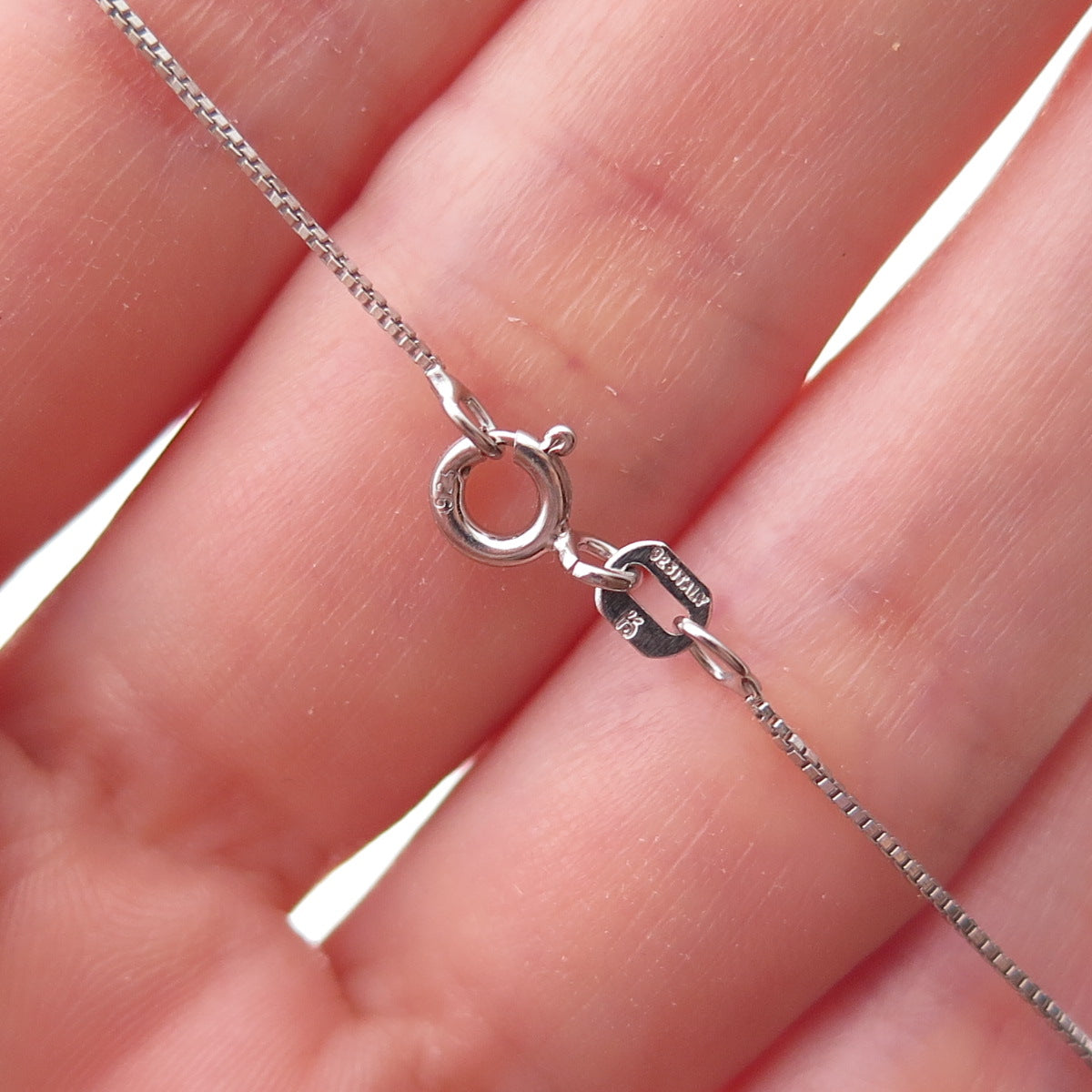 925 Sterling Silver Open Heart Box Chain Necklace 18"