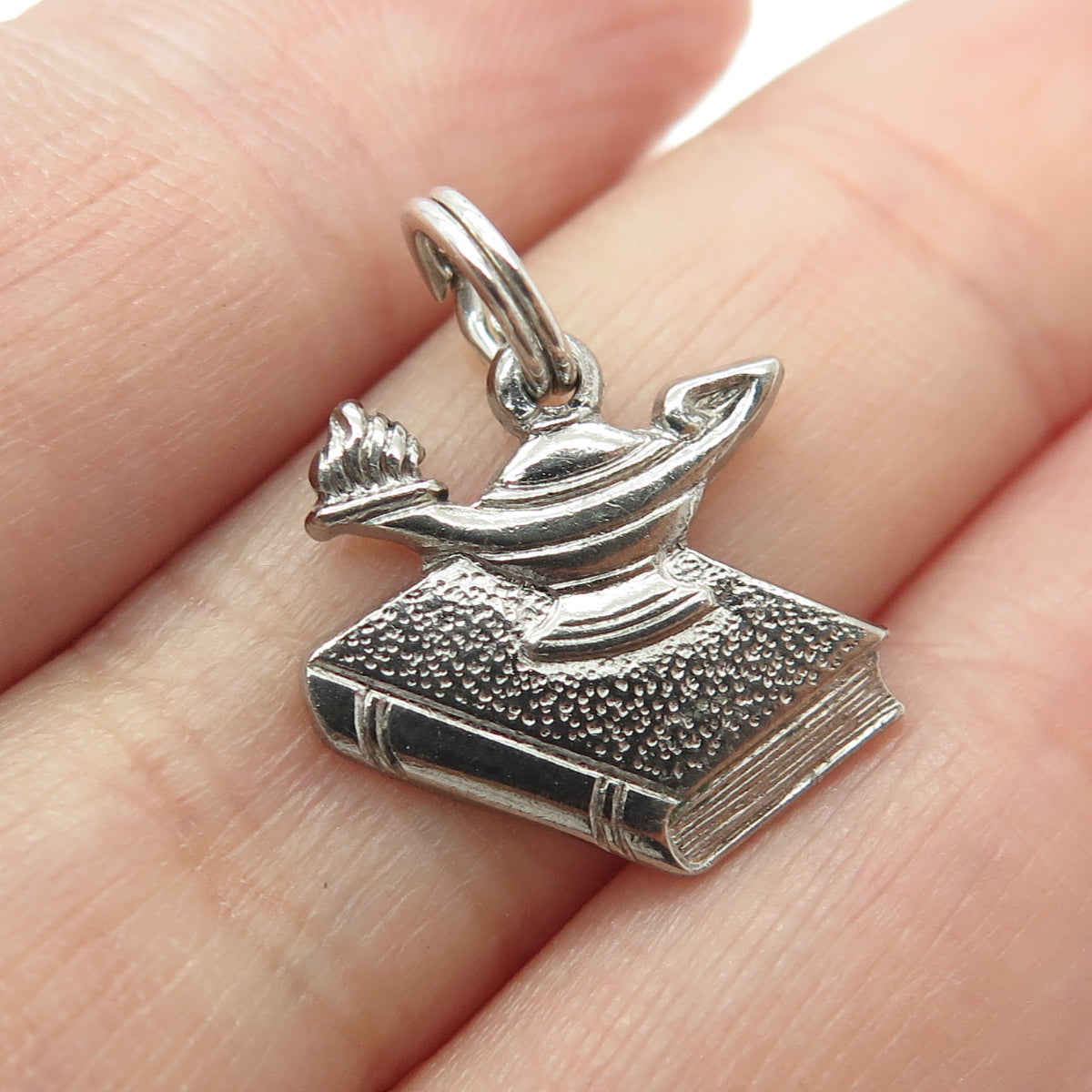 925 Sterling Silver Antique Art Deco Aladdin Lamp Charm Pendant