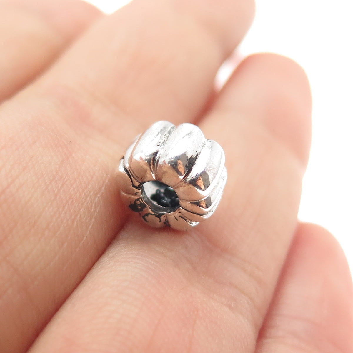 PANDORA 925 Sterling Silver Ribbed Clip Lock Charm