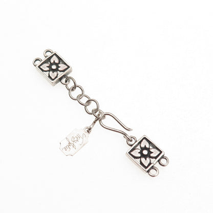Tres Jolie 925 Sterling Silver Vintage Hook Lock Clasp Necklace Floral Ends