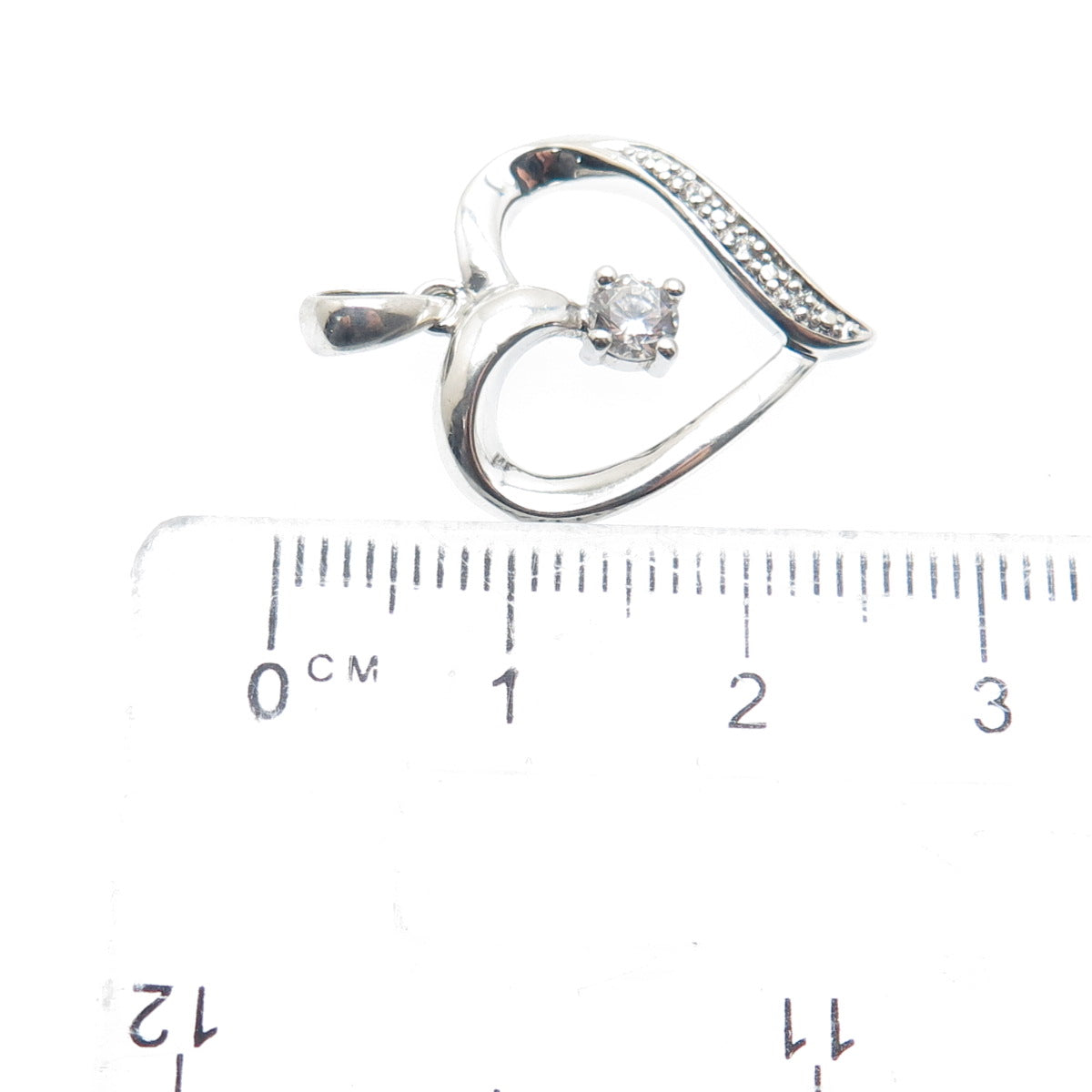 SAI 925 Sterling Silver Round-Cut C Z Heart Minimalist Charm Pendant