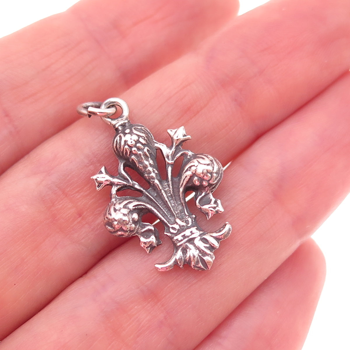 800 Silver Antique Art Deco Fleur de Lis Oxidized Charm Pendant