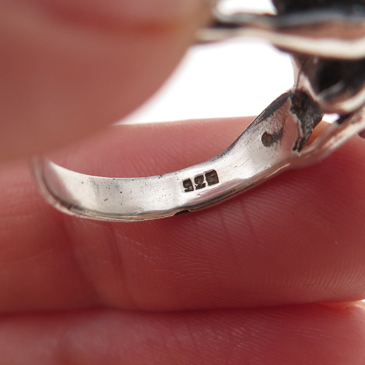 925 Sterling Silver Vintage Erotic Scene Oxidized Ring Size 6.5