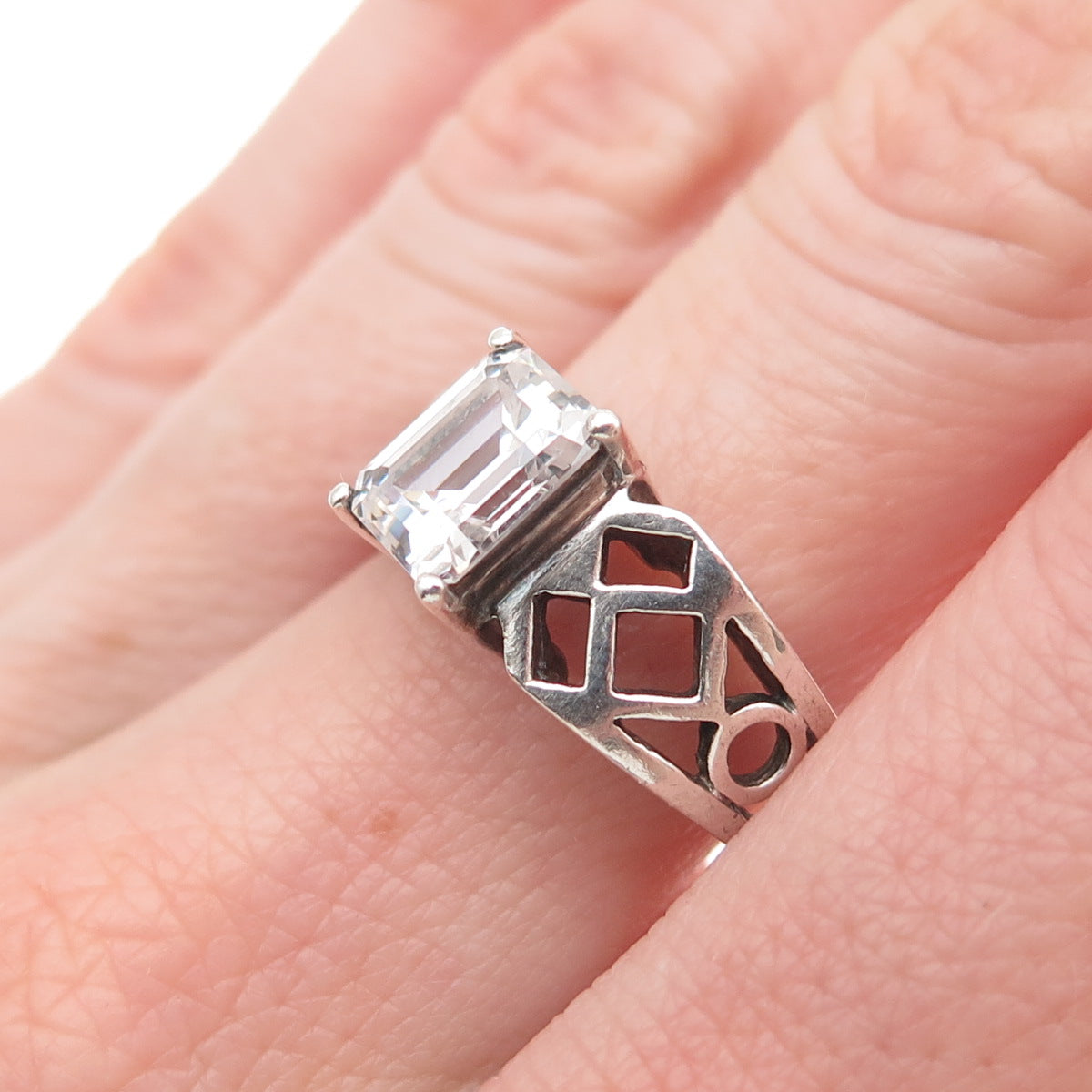 925 Sterling Silver Vintage Emerald-Cut C Z Ring Size 8