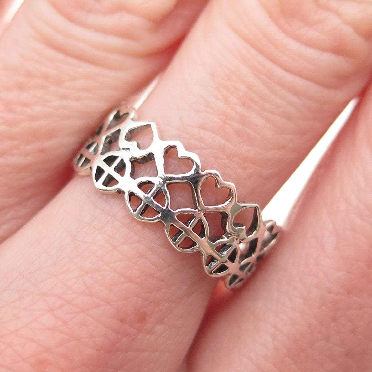 925 Sterling Silver Vintage Heart & Cross Oxidized Band Ring Size 8