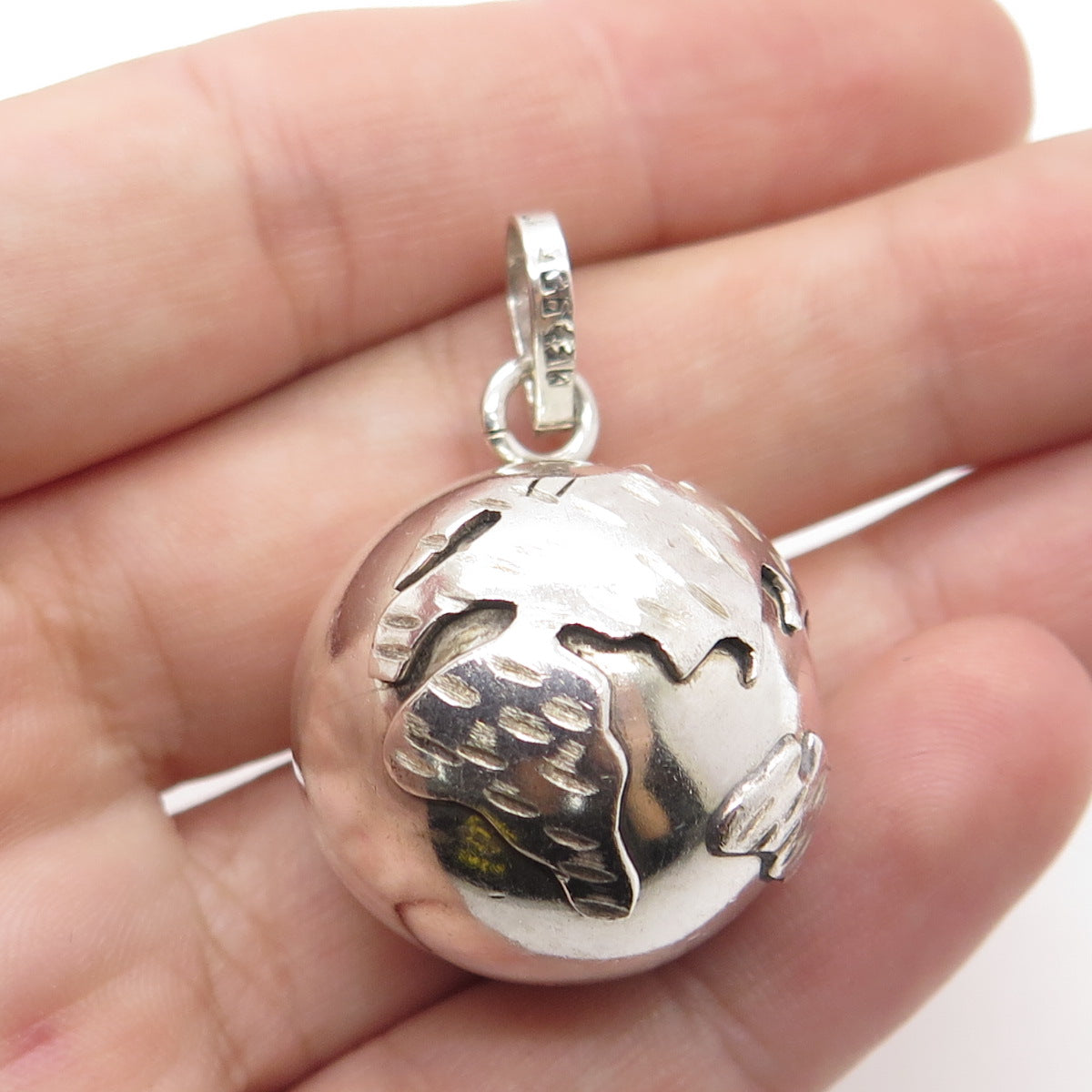 925 Sterling Silver Vintage Mexico Globe Ball Charm Pendant