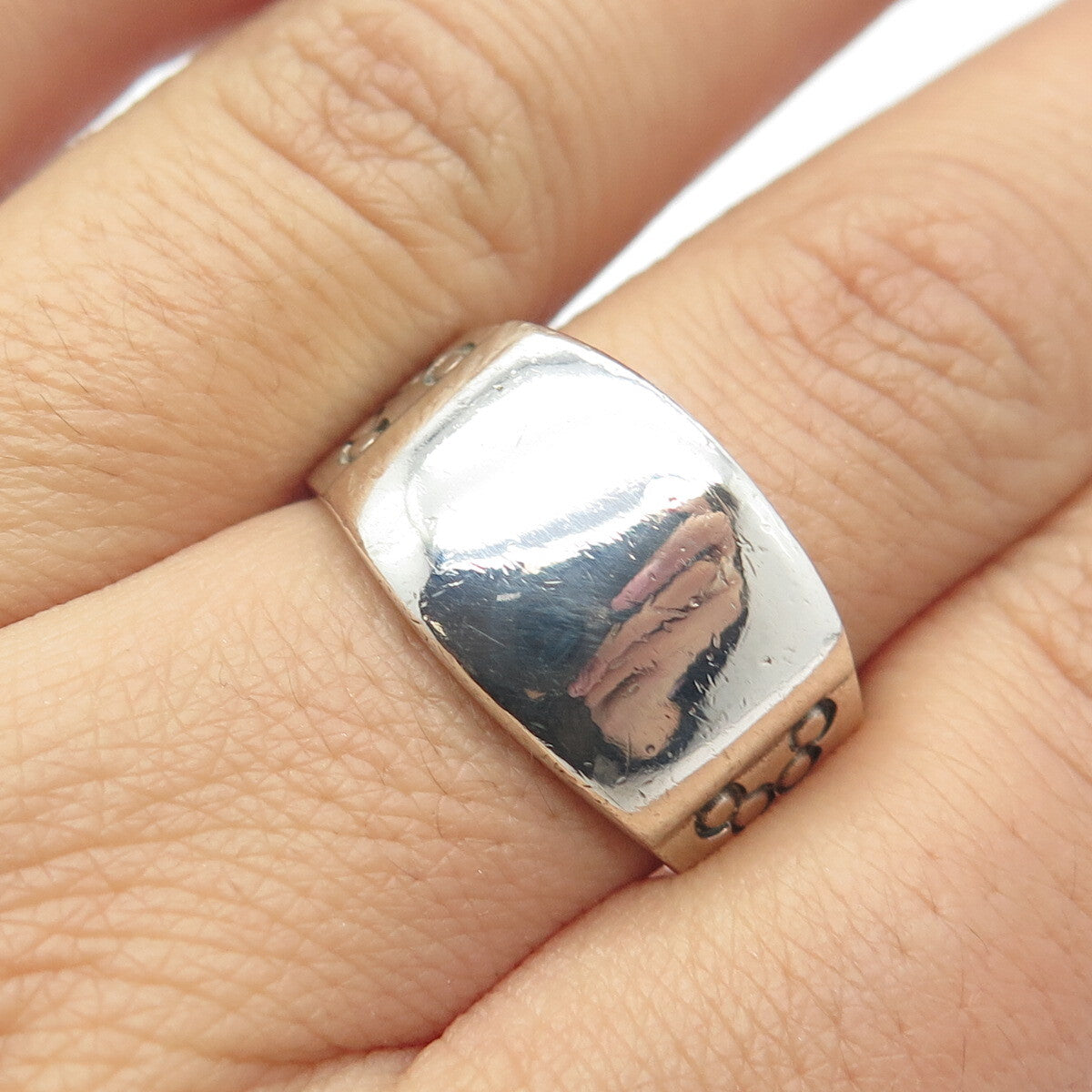 925 Sterling Silver Vintage Etched Ring Size 9