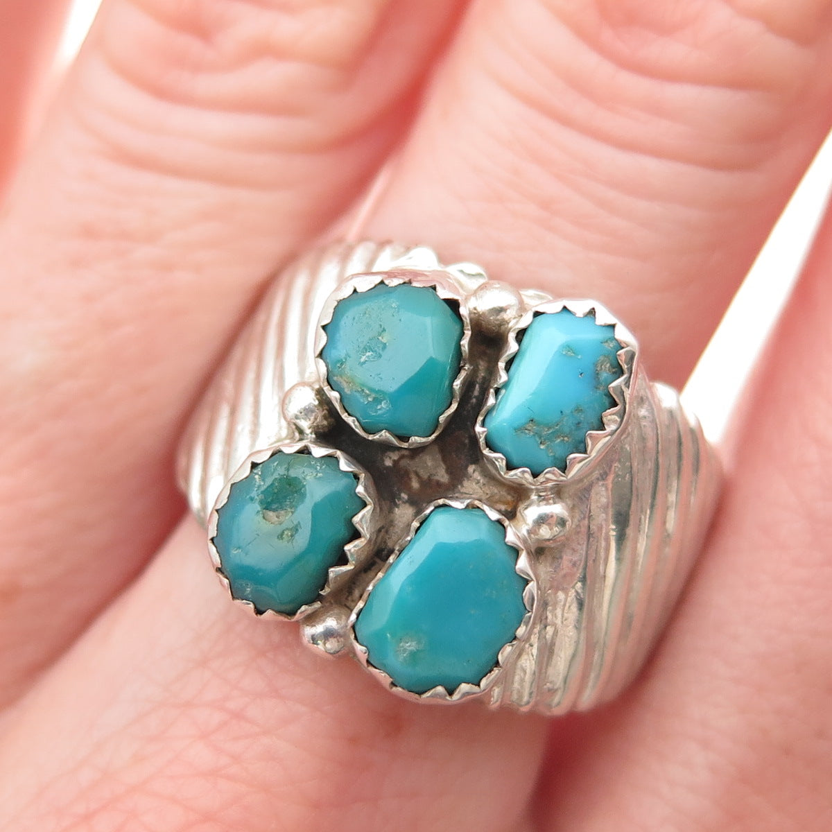 Old Pawn Sterling Silver Vintage Southwestern Bisbee Turquoise Ring Size 10.25