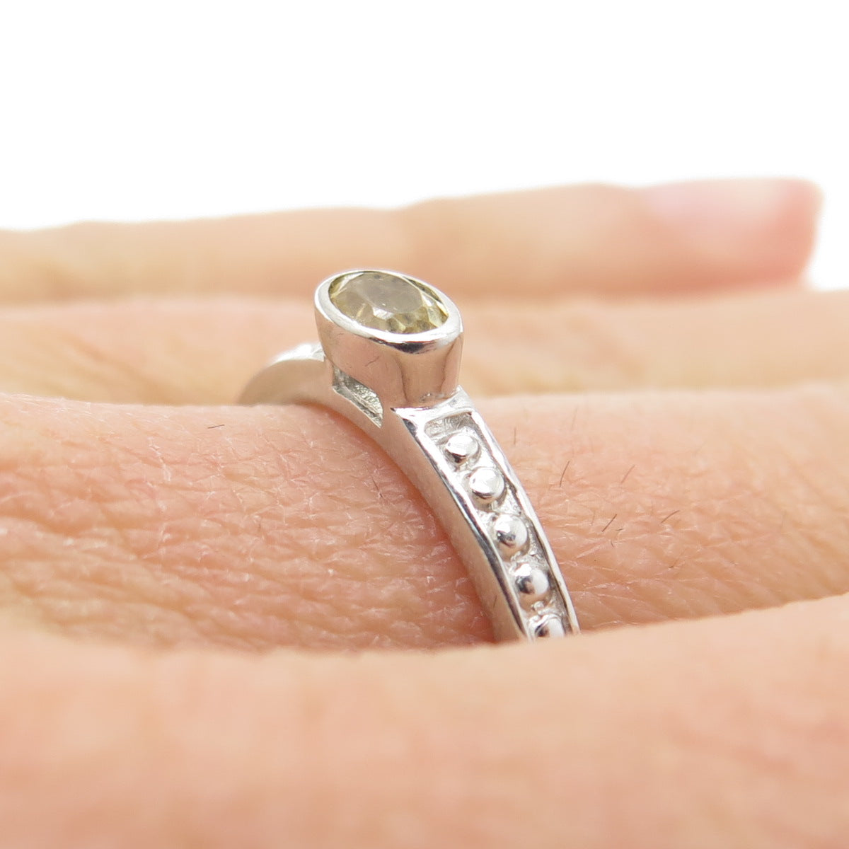 ADI 925 Sterling Silver Oval-Cut Checkered Citrine Gemstone Dotted Ring Size 8