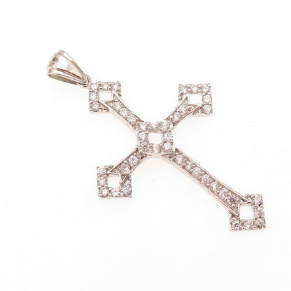 925 Sterling Silver Round-Cut C Z Cross Pendant