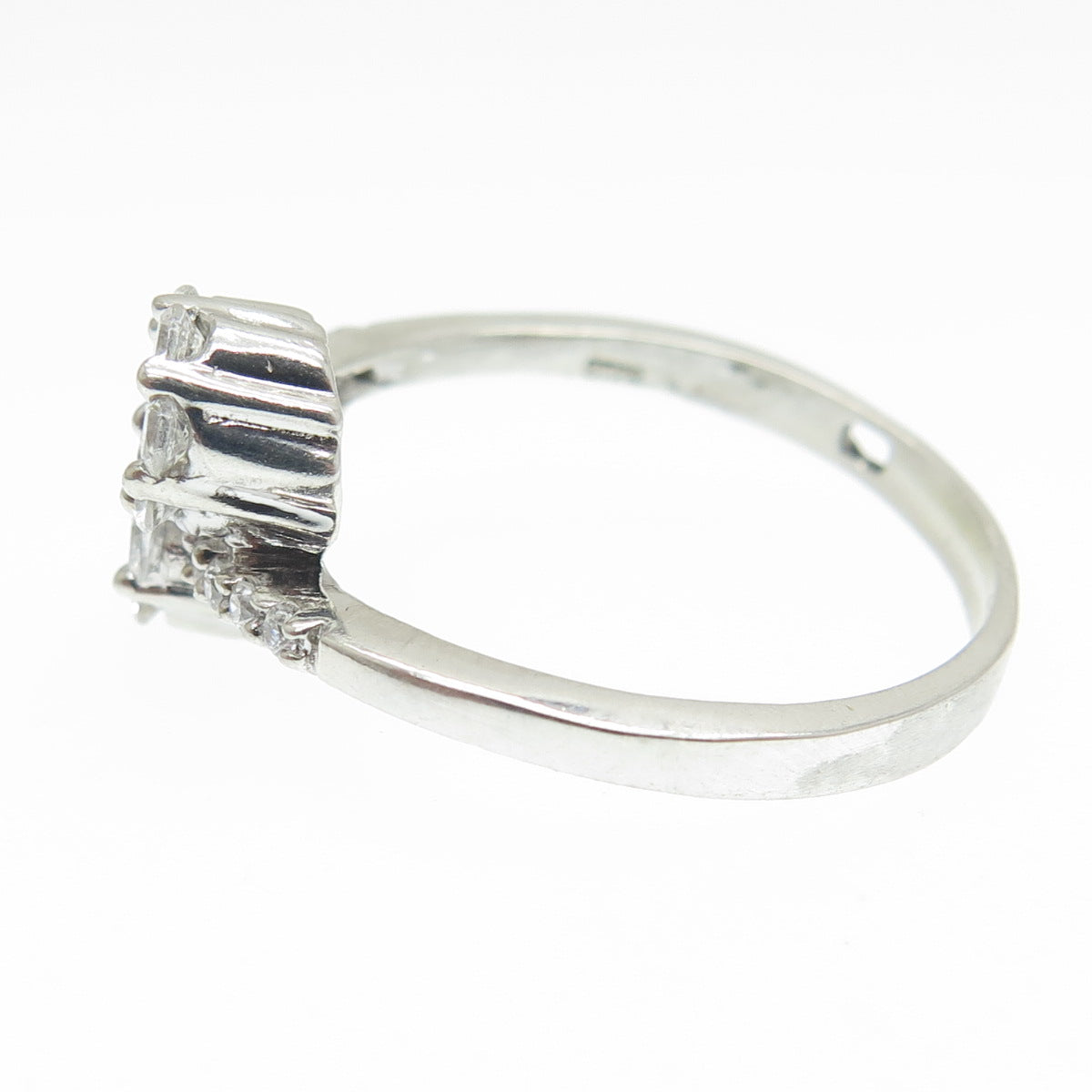 925 Sterling Silver Round-Cut Shaped C Z Bypass Ring Size 7.75