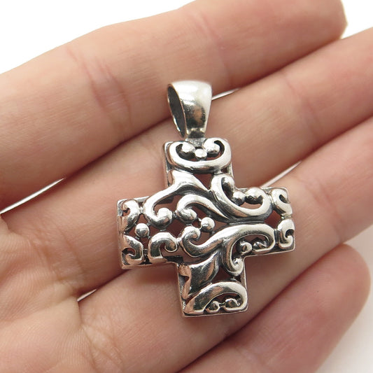 925 Sterling Silver Vintage Ornate Heart Cross Pendant