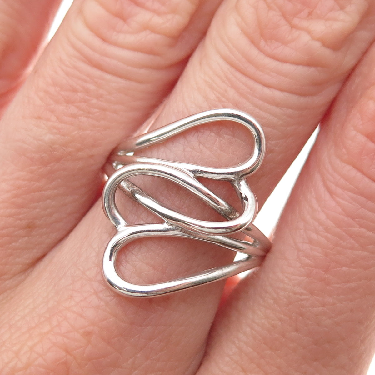 925 Sterling Silver Vintage Interlocked Heart Oxidized Ring Size 10
