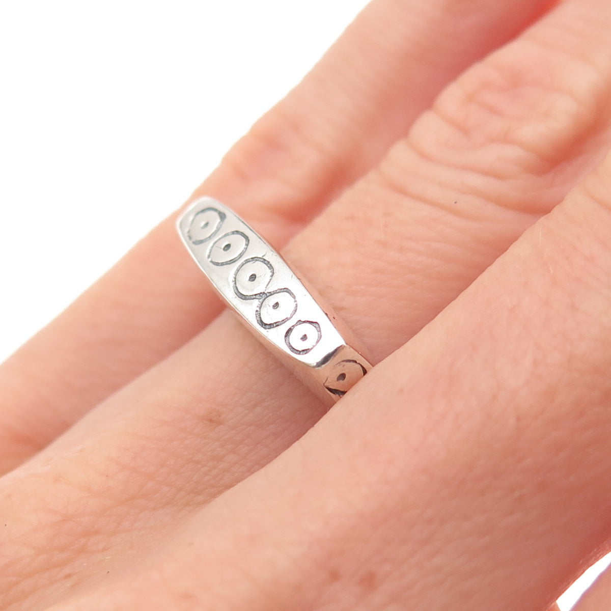 Lisa Jenks 925 Sterling Silver Vintage Modernist Bar Oxidized Ring Size 6