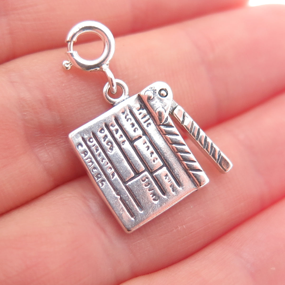 SHUBE 925 Sterling Silver Vintage Movie Clapperboard Spring Ring Movable Pendant