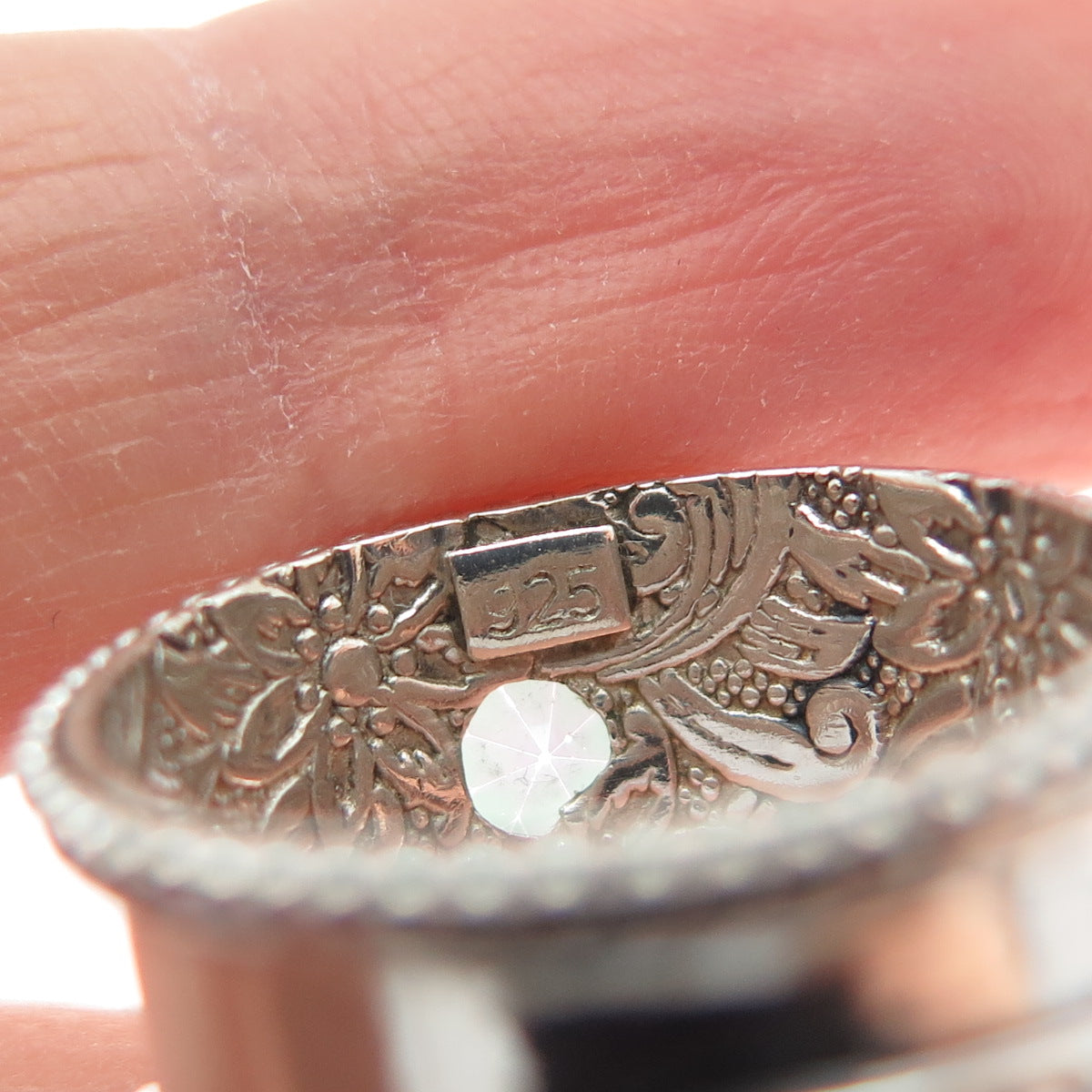 925 Sterling Silver Vintage Real Mystic Quartz Granulated Ring Size 7.5