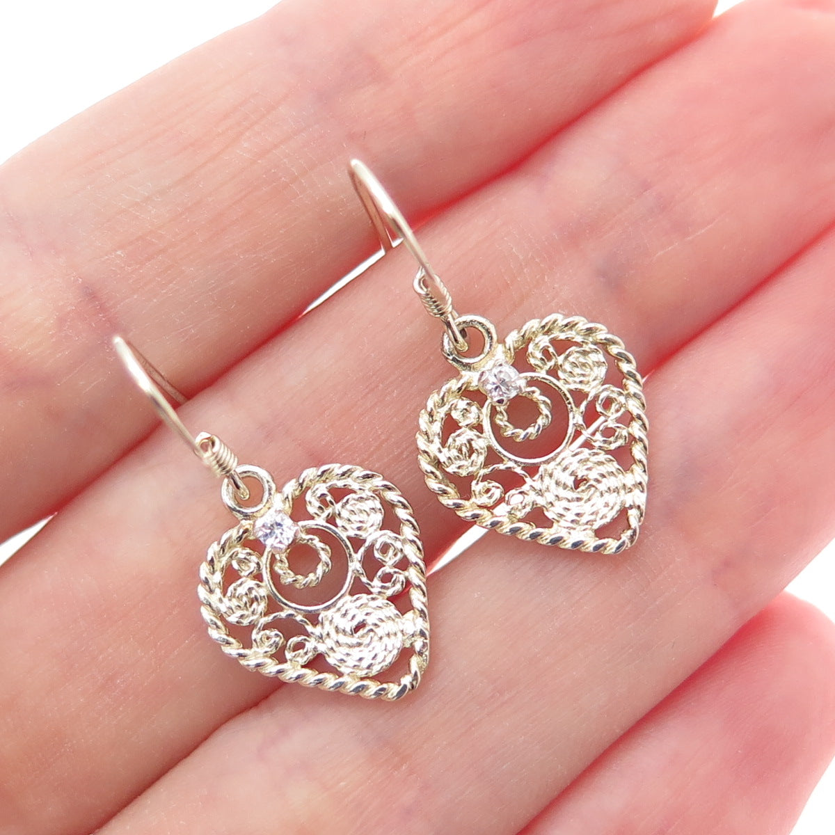 925 Sterling Silver Gold Plated Vintage Round-Cut C Z Heart Dangle Earrings