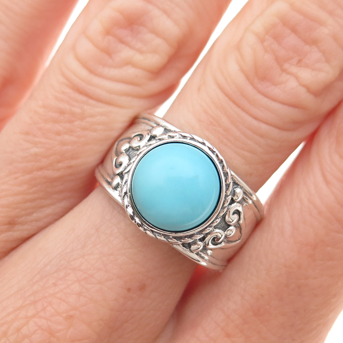 925 Sterling Silver Vintage Real Sleeping Beauty Turquoise Ring Size 8.25