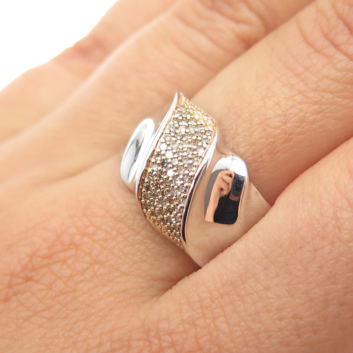 925 Sterling Silver 2-Tone Real Round-Cut Diamond Modernist Wavy Ring Size 8