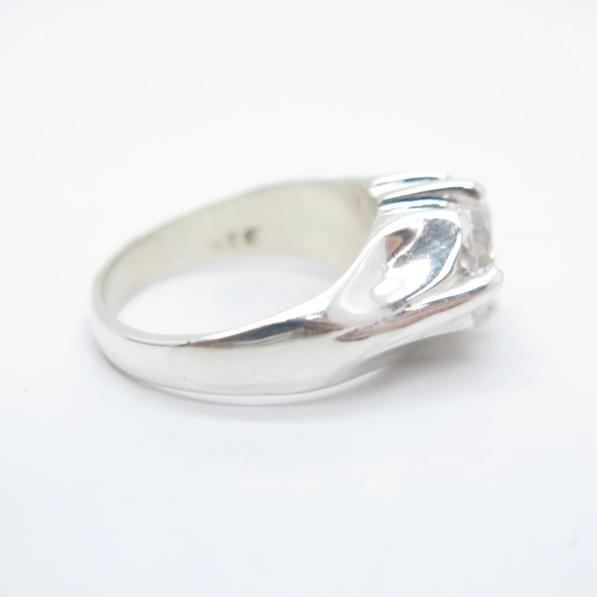 925 Sterling Silver Vintage C Z Heart Ring Size 6.75