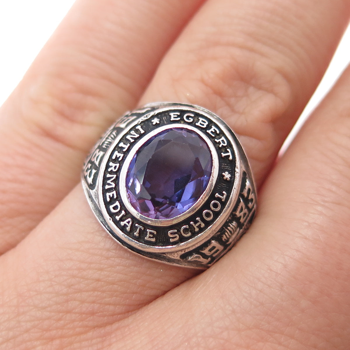 REED & CO. 925 Sterling Vintage 1983 Real Amethyst Egbert School Ring Size 6.75