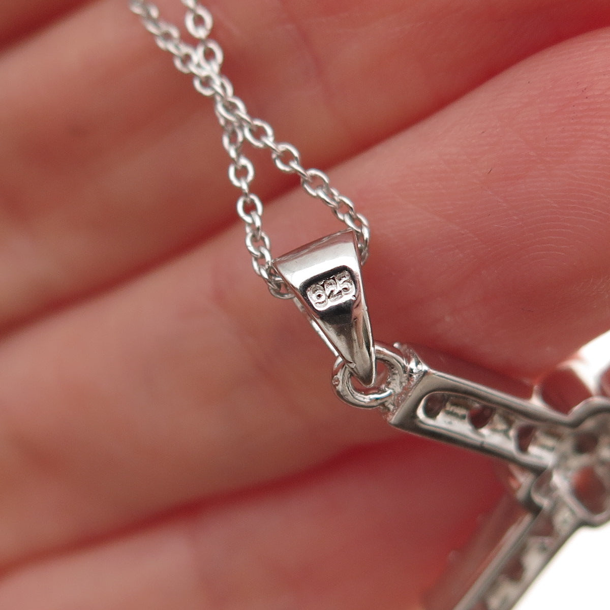 925 Sterling Silver Round-Cut C Z Floral Cross Cable Chain Necklace 18"