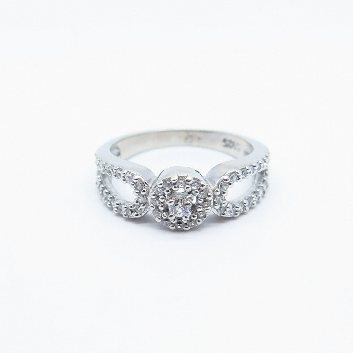 925 Sterling Silver Pave C Z Ring Size 6.75