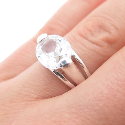 925 Sterling Silver Oval-Cut C Z Engagement Ring Size 7.25