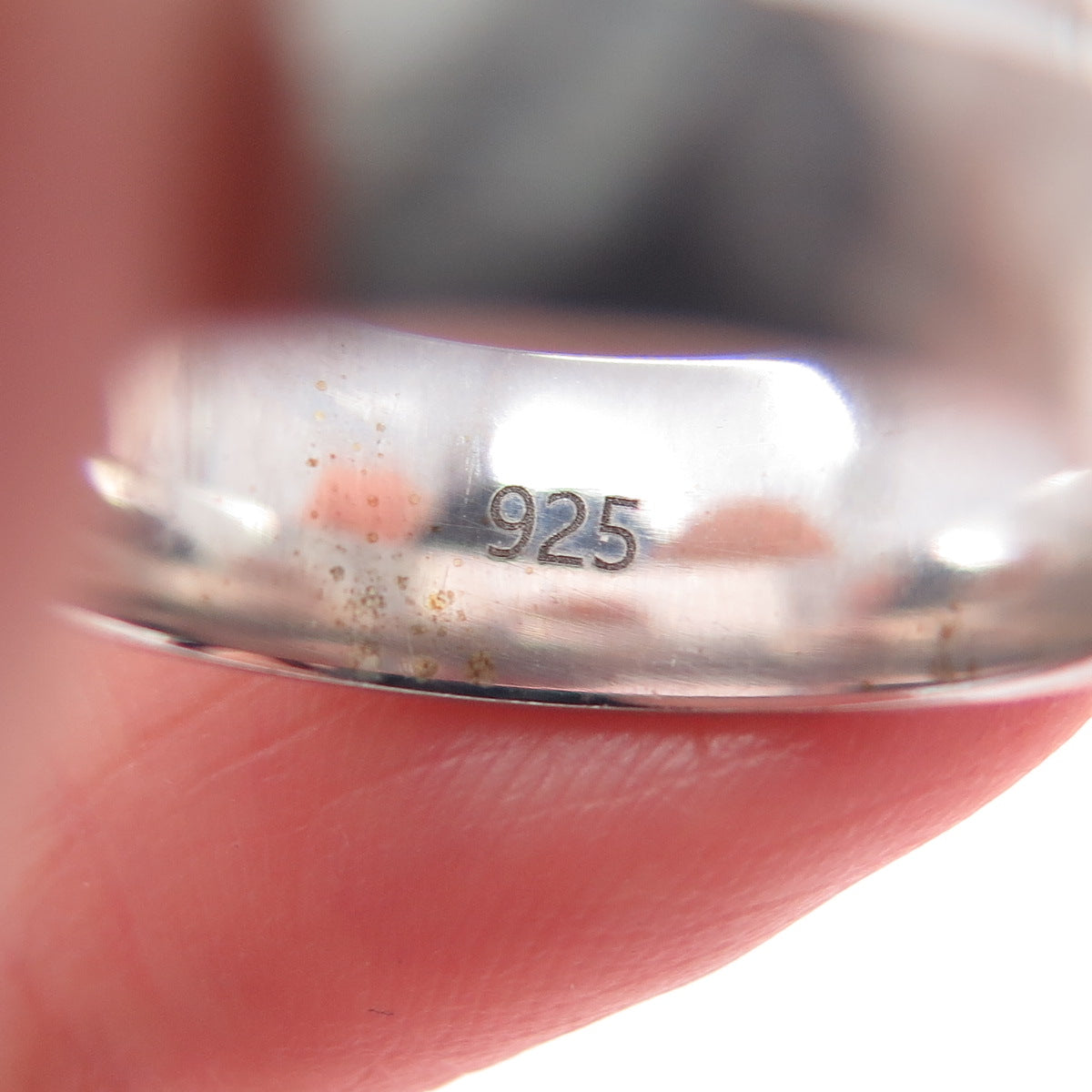 925 Sterling Silver Hammered Band Ring Size 8.25