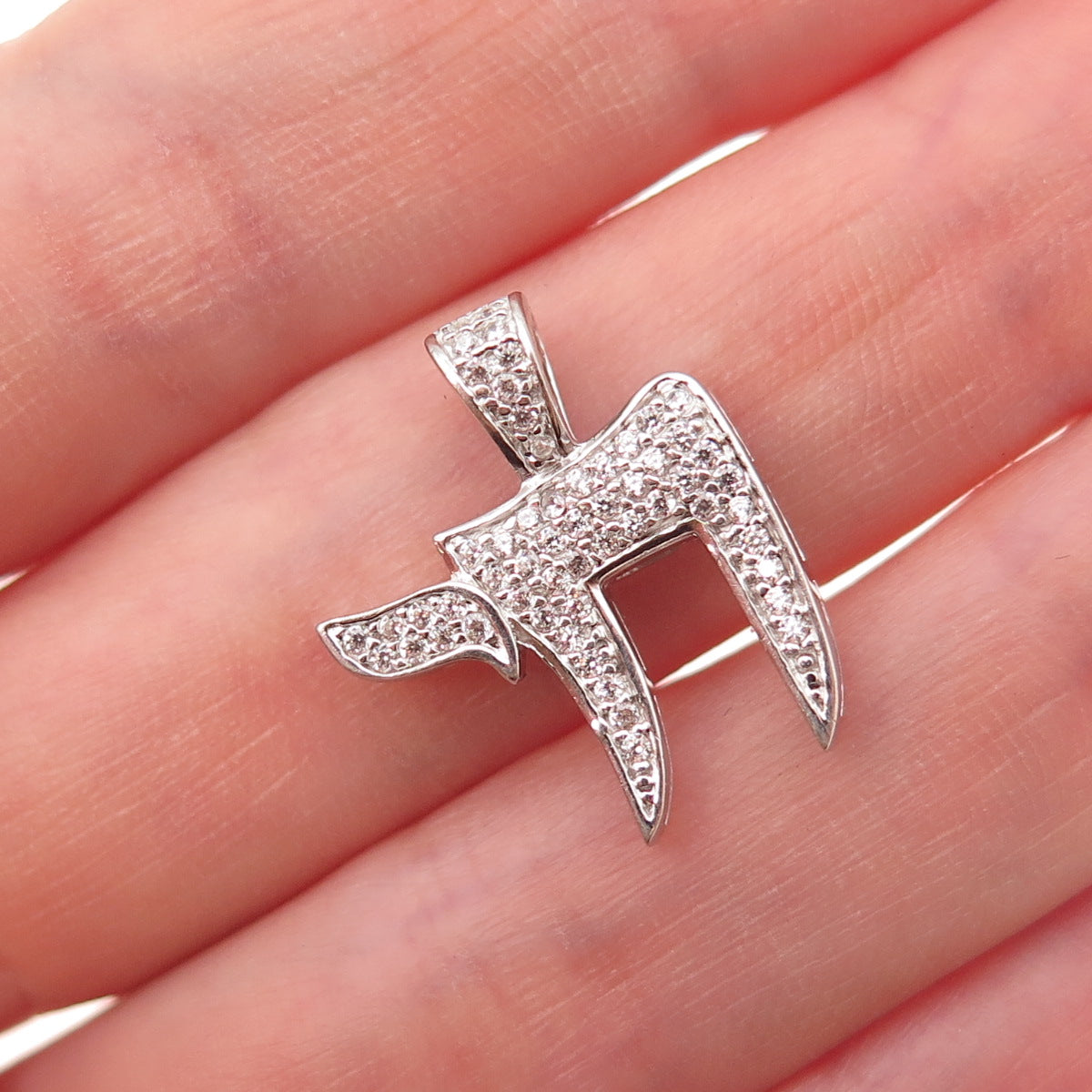 925 Sterling Silver Round-Cut C Z Chai Judaica Charm Pendant