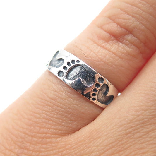 925 Sterling Silver Vintage Footprints Oxidized Adjustable Ring Size 3.75