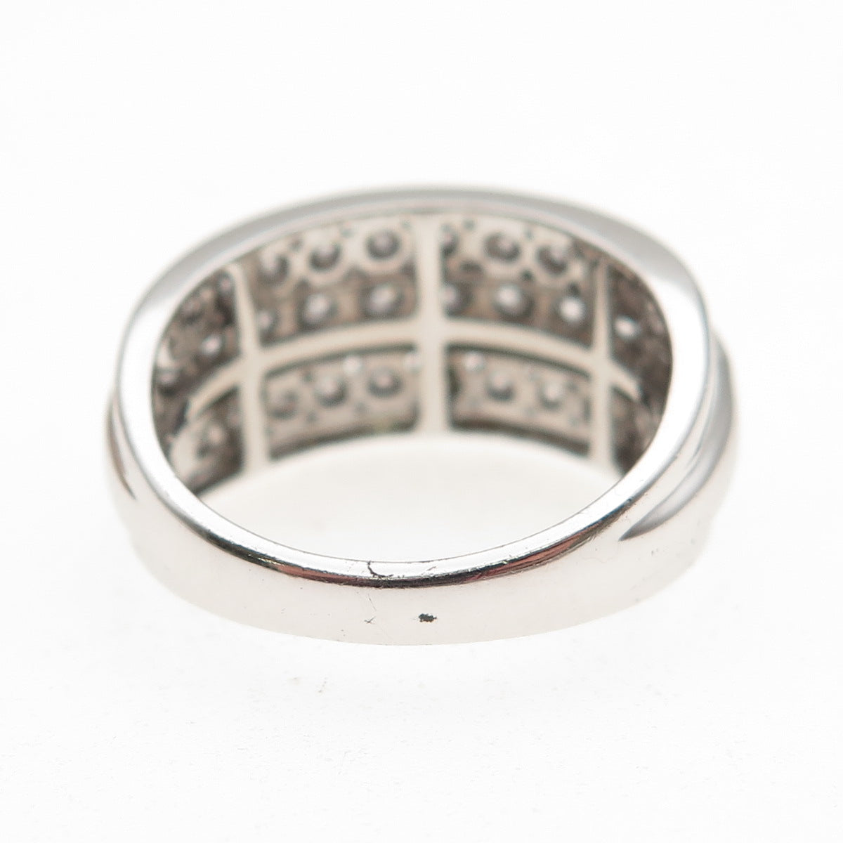 925 Sterling Silver Round-Cut C Z 3-Row Ring Size 7.25