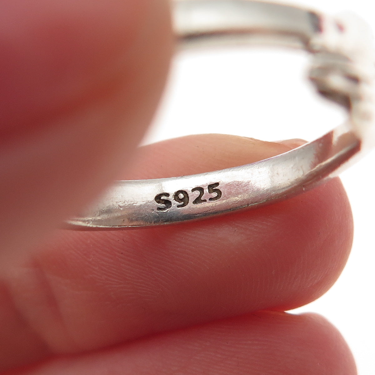 925 Sterling Silver Vintage Hug Oxidized Adjustable Ring Size 8.5