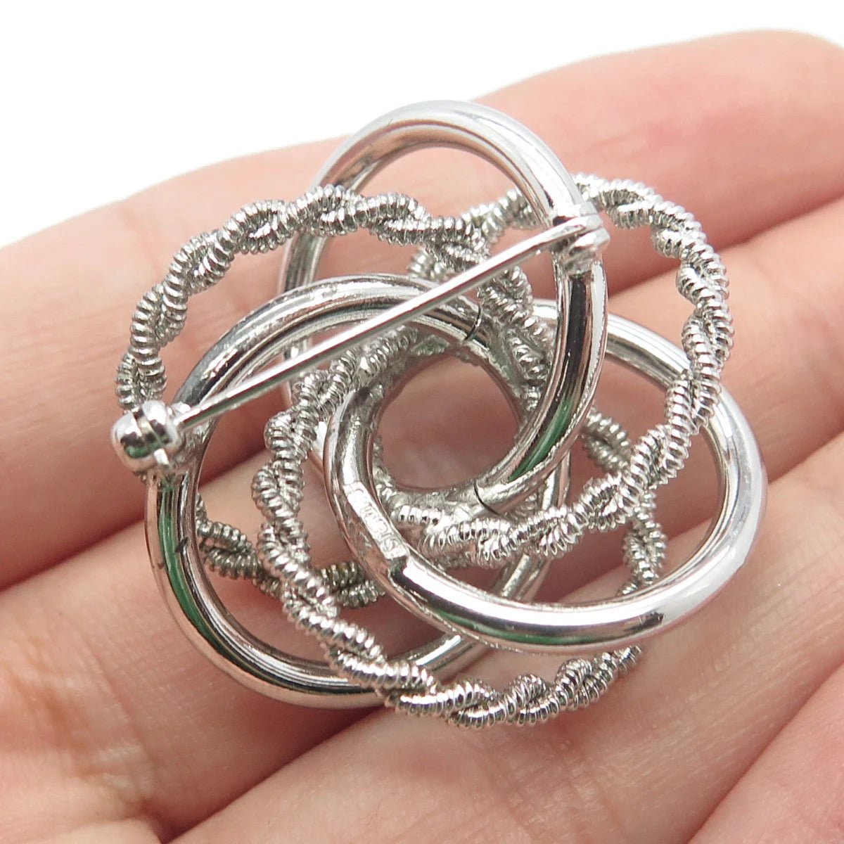 925 Sterling Silver Vintage Twisted Multi-Circle Pin Brooch
