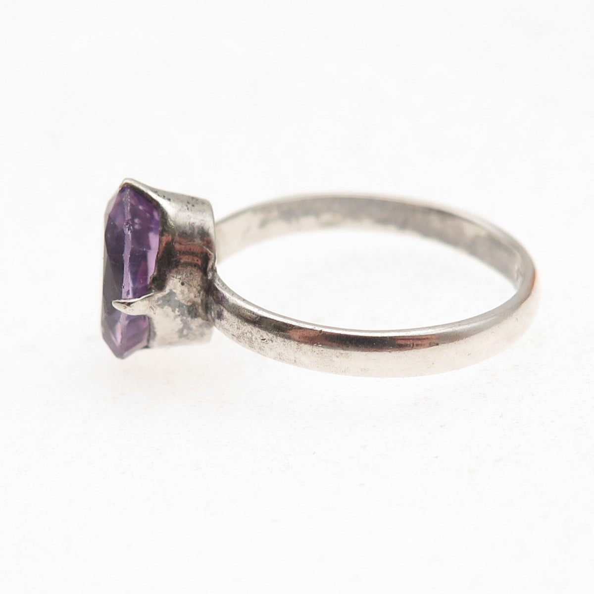 925 Sterling Silver Vintage Real Oval-Cut Amethyst Oxidized Ring Size 8.5