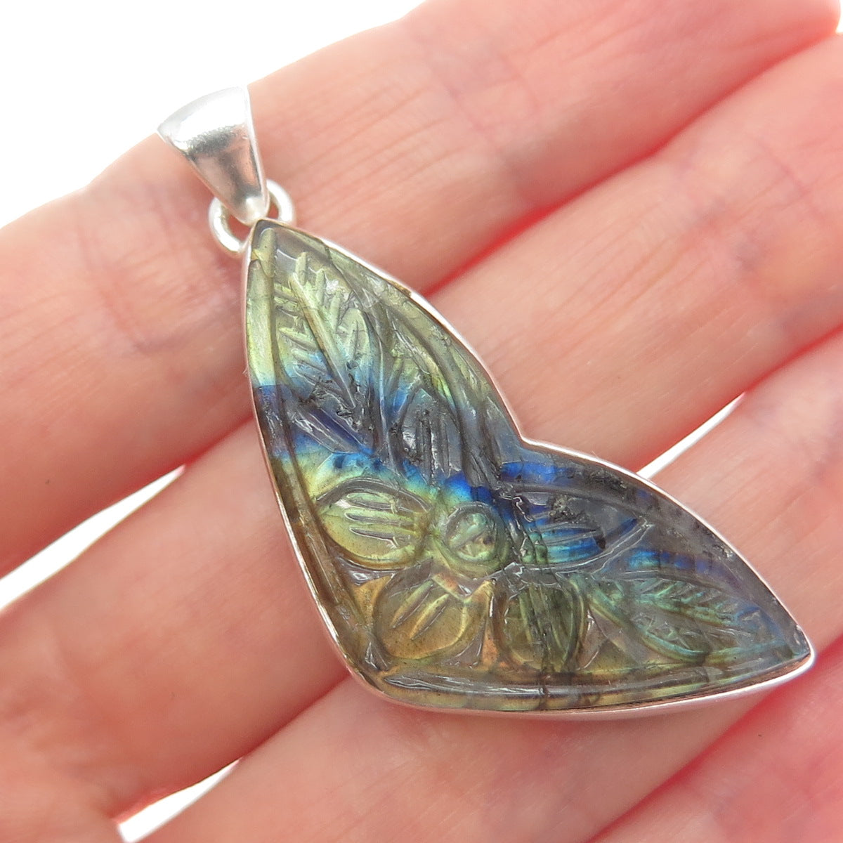 925 Sterling Silver Vintage Real Labradorite Carved Flower Charm Pendant