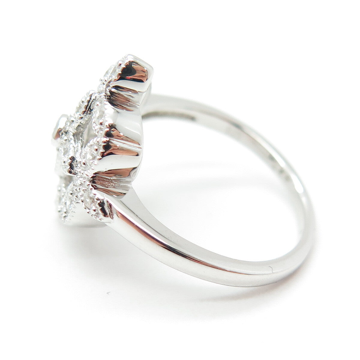 925 Sterling Silver Round-Cut Shaped C Z Modernist Ring Size 7