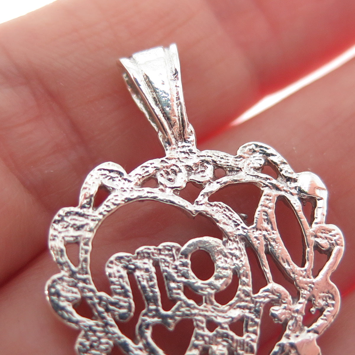 925 Sterling Silver Vintage Mom Heart Beaded Charm Pendant