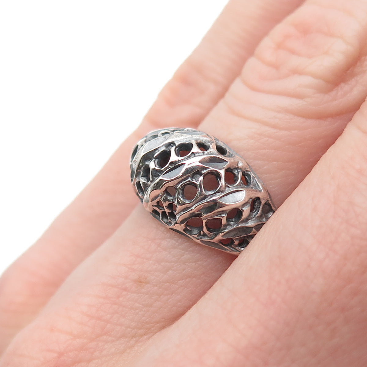 925 Sterling Silver Vintage Modernist Dome Oxidized Ring Size 6
