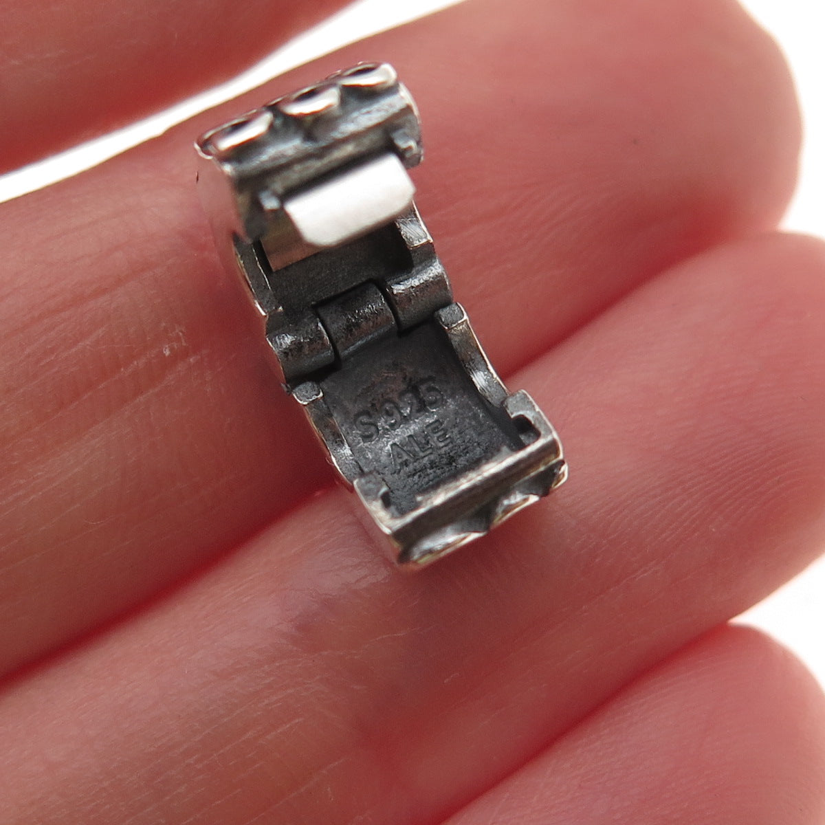 Pandora 925 Sterling Silver Serpentine Swirl Clip Charm