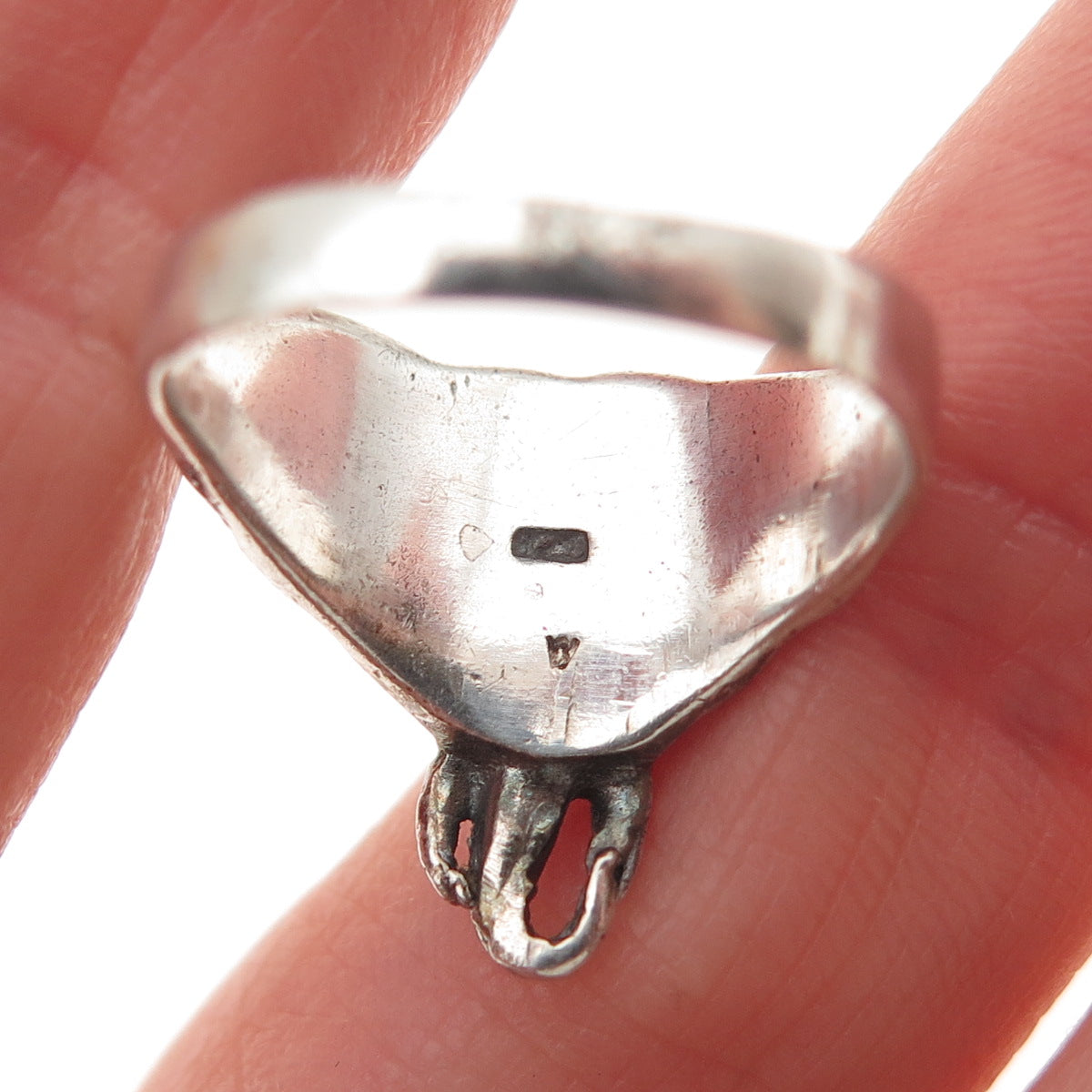 925 Sterling Silver Vintage Elephant Oxidized Ring Size 5.25