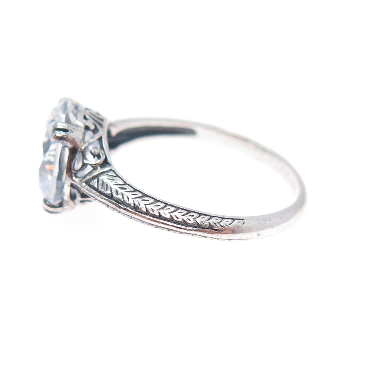 925 Sterling Silver Vintage Round-Cut C Z Engagement Ring Size 8