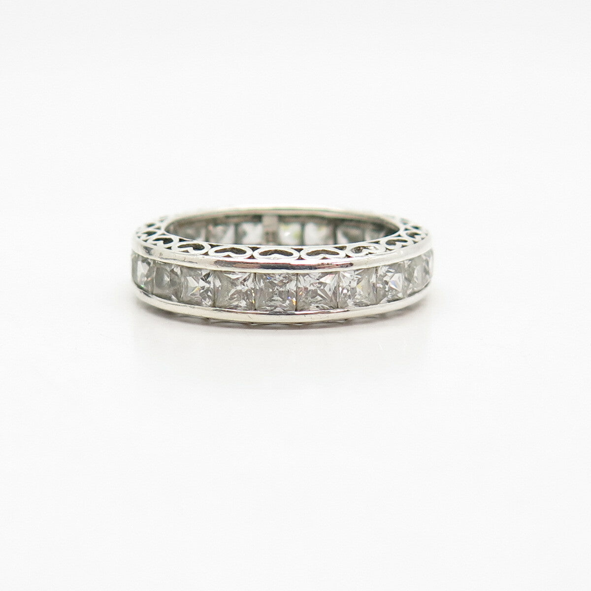 925 Sterling Silver C Z Wedding Ring Size 9