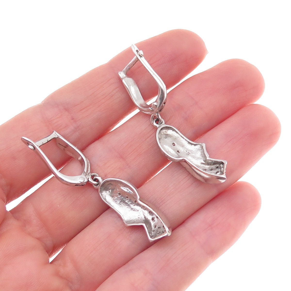 925 Sterling Silver Vintage Round-Cut C Z Aquarius Zodiac Dangle Earrings