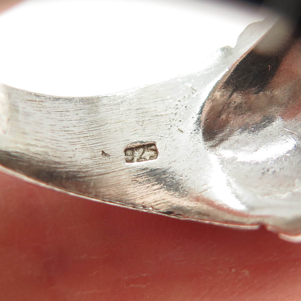 925 Sterling Silver Vintage Modernist Ribbed Oxidized Ring Size 9