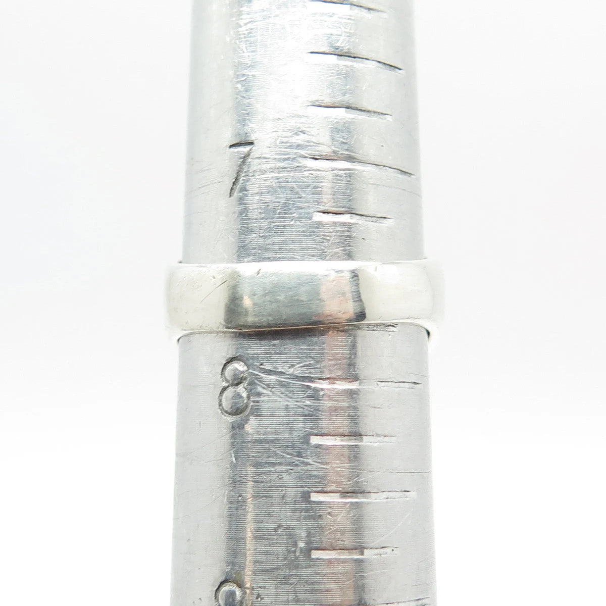 925 Sterling Silver Vintage Ribbed Ring Size 7.75