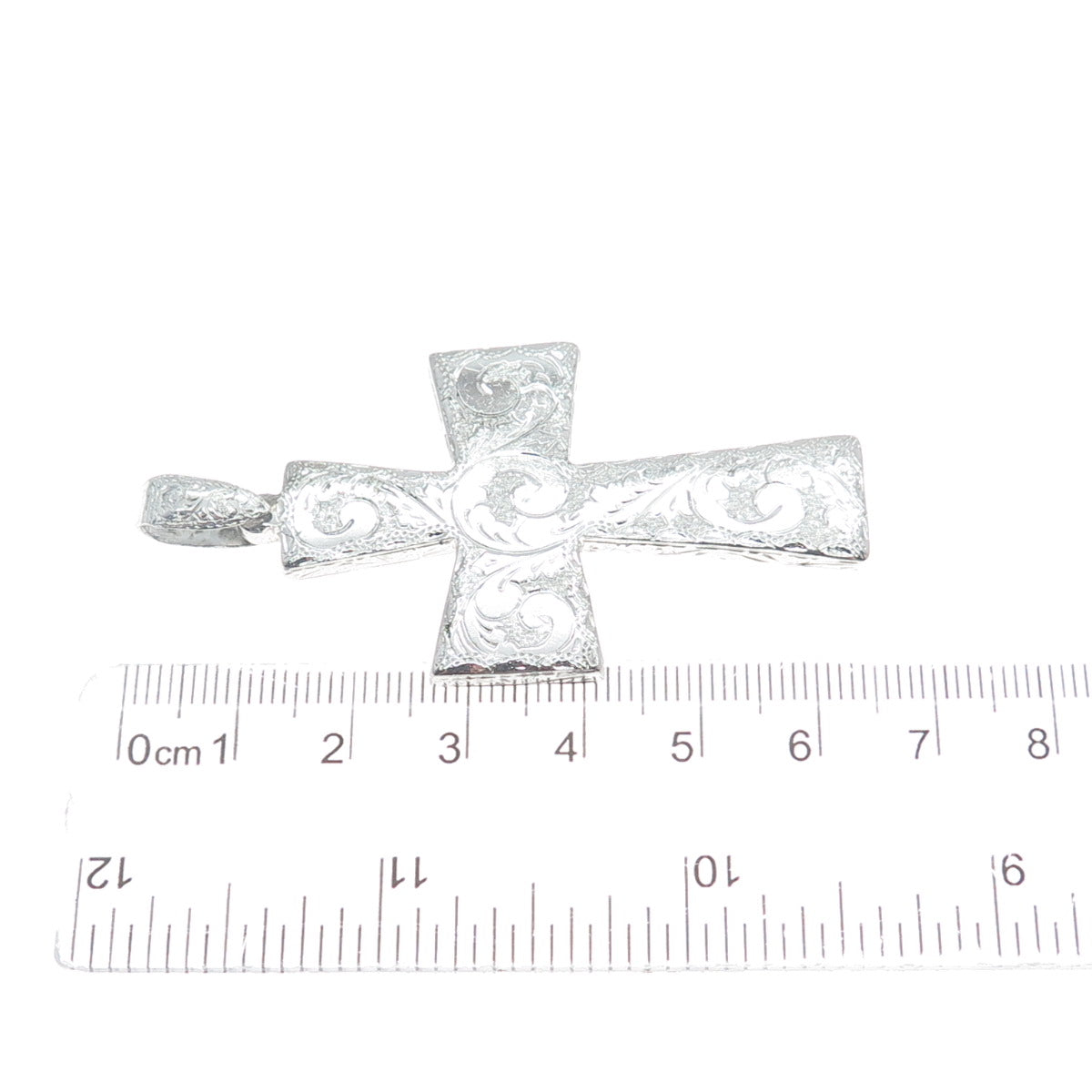 925 Sterling Silver Vintage Engraved Floral Cross Pendant