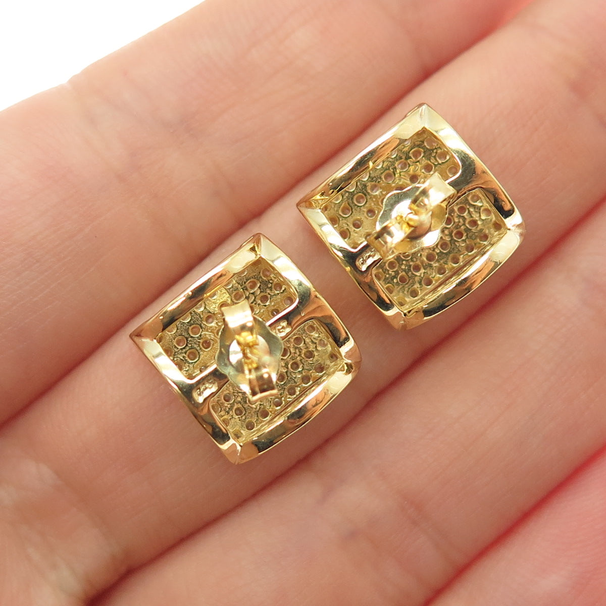 925 Sterling Silver Gold Plated Round-Cut C Z Stud Earrings